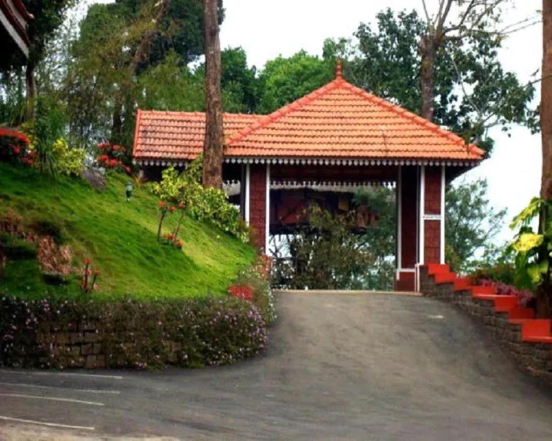 The Porcupine Castle Resort Мадикери Екстериор снимка